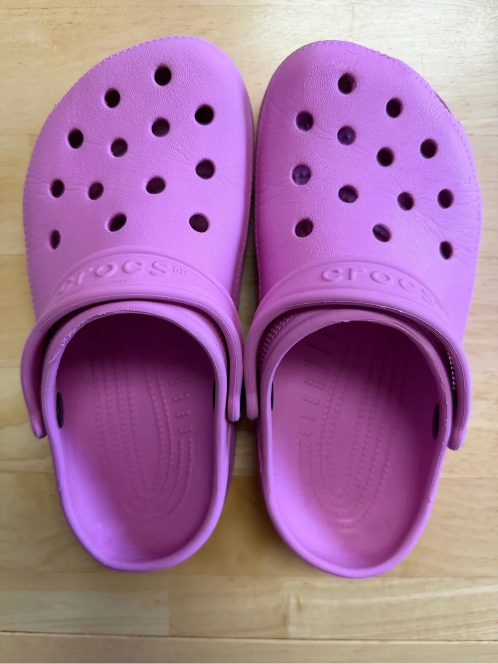 CROCS Kids Classic Clog  - pink - girls size 3
