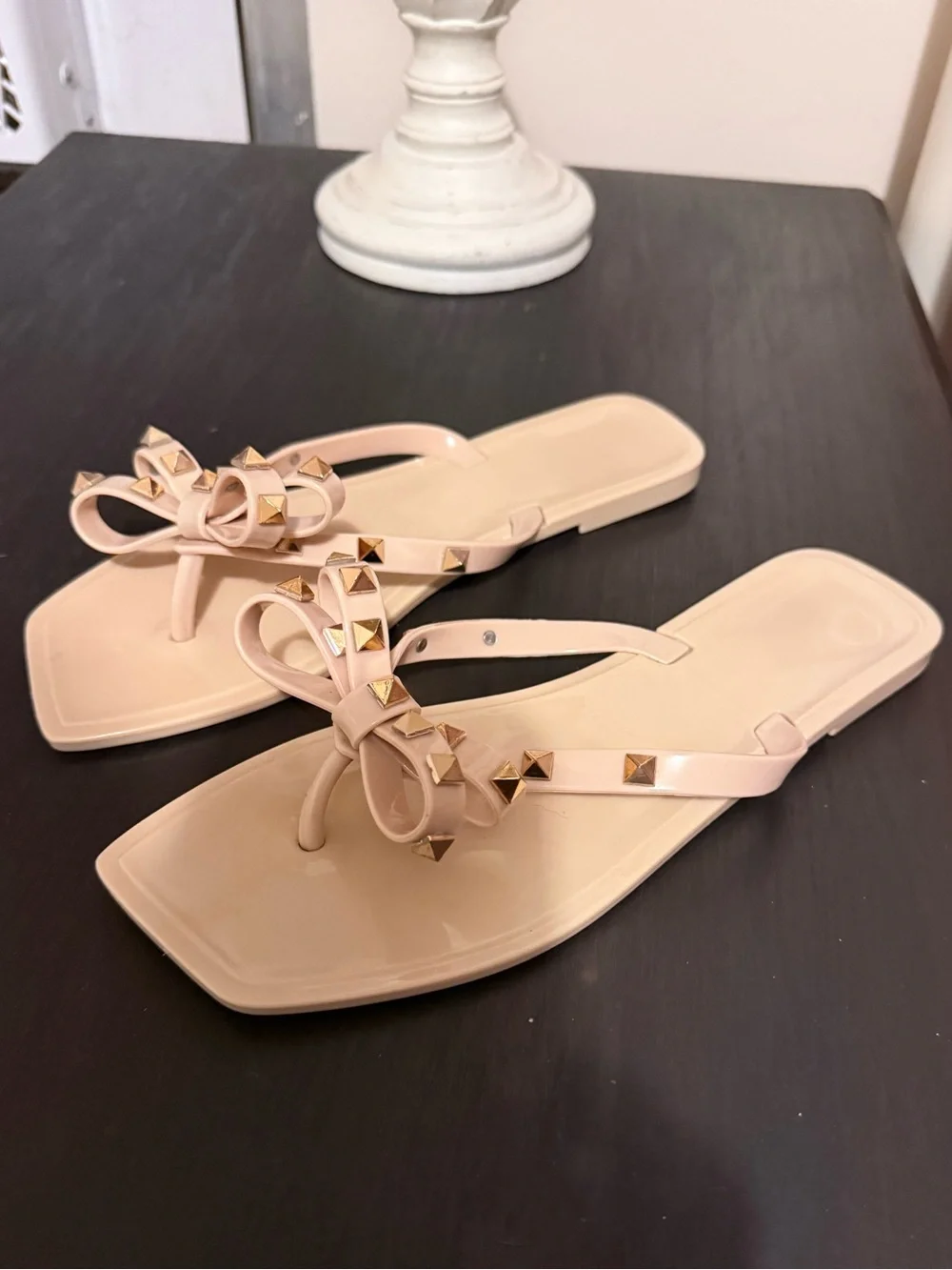 Nude Studded Bow Thong Sandals - Women's Summer Flip Flops