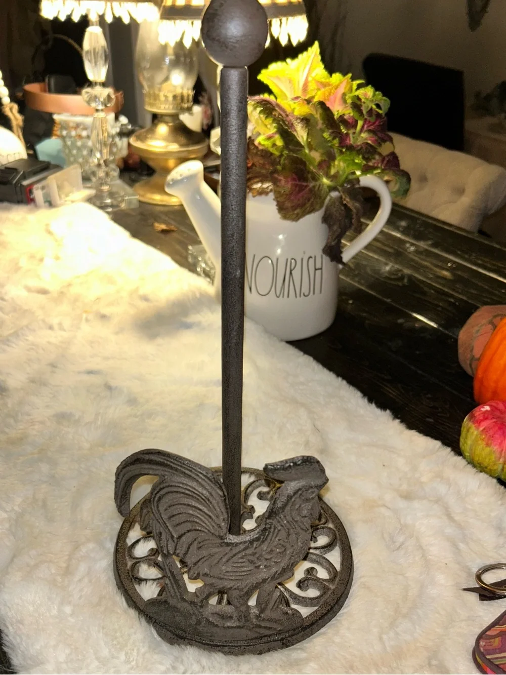 Rustic Elegance Cast Iron Rooster Paper Towel Holder - Freestanding Kitchen