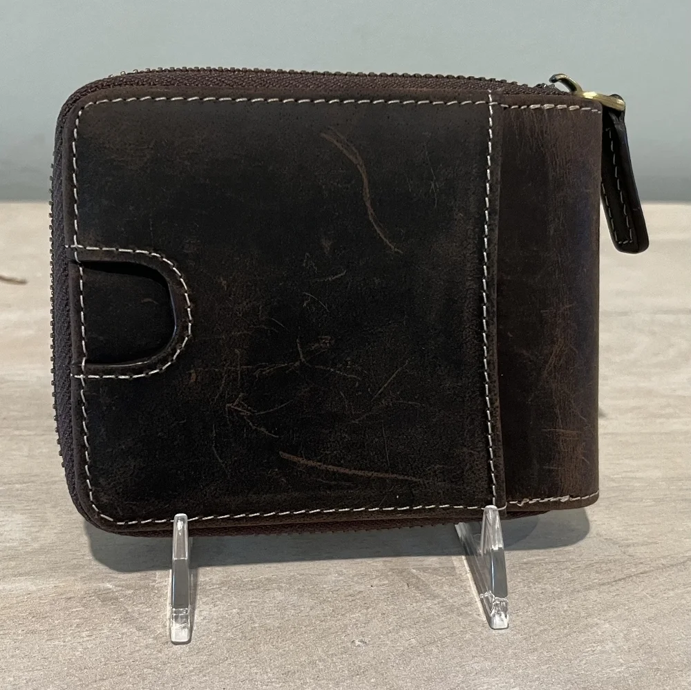 Fine‎ Brown Leather RFID Zip Around Men's Wallet. NWOT