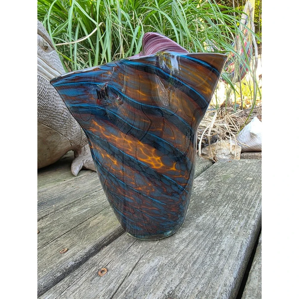 HGT Home Design Art Glass Handkerchief‎ Vase Blue Purple Swirl Ruffled Rim 10in