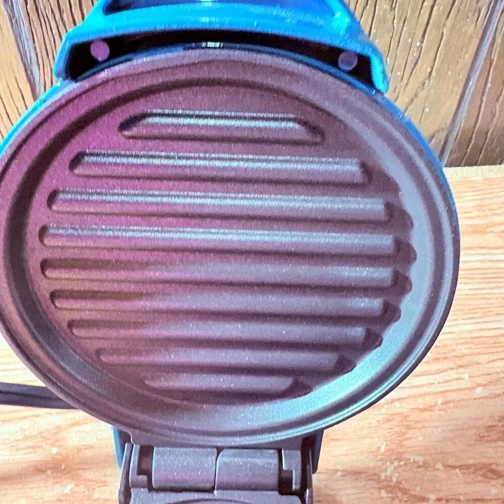 Dashing Diva mini maker