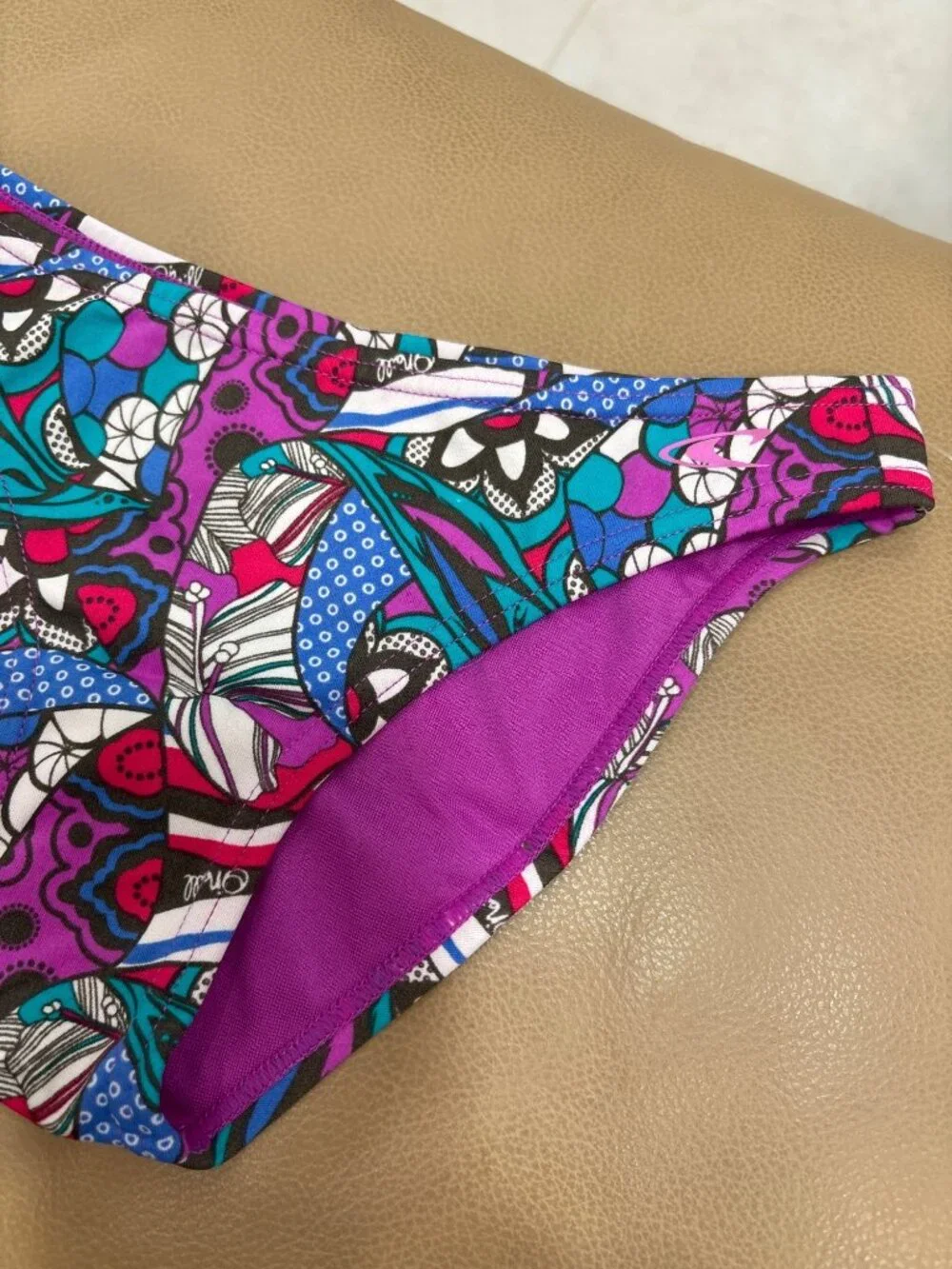 O'Neill 140 Girls Bikini Bottoms Multicolor Floral Print New Kitschy Beach NWOT