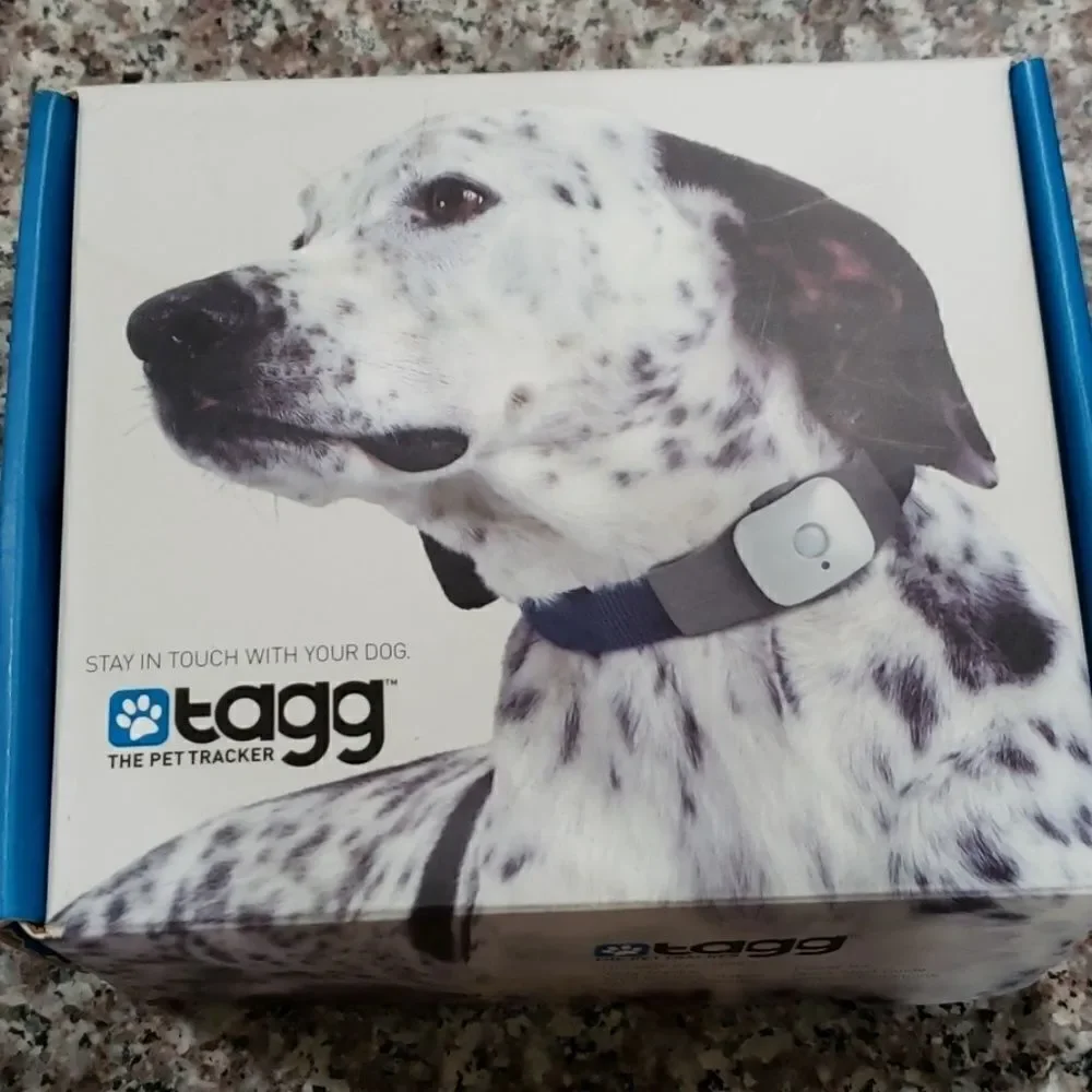Tagged pet tracker (gps)
