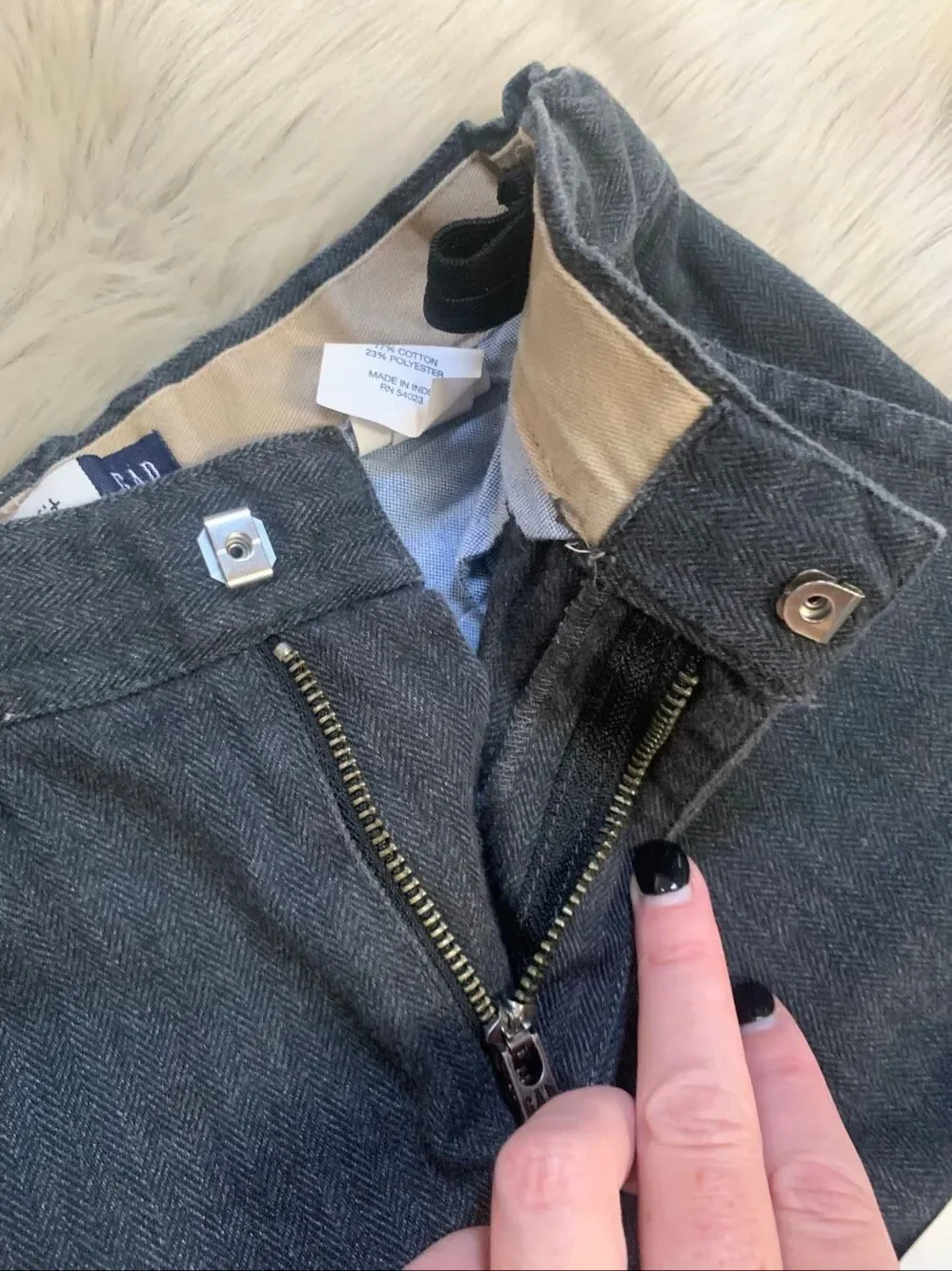 Gap Boys Easy Fit Size 7 Charcoal Color Pants