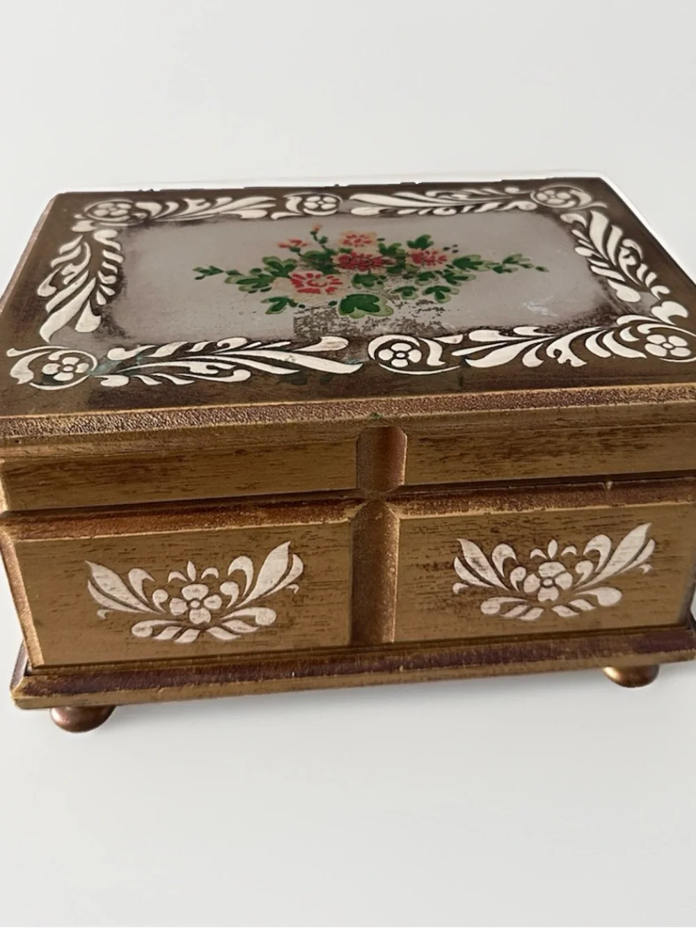 Vintage Gold FLORENTINE JEWELRY Music Box JAPAN Velvet Interior WORKS