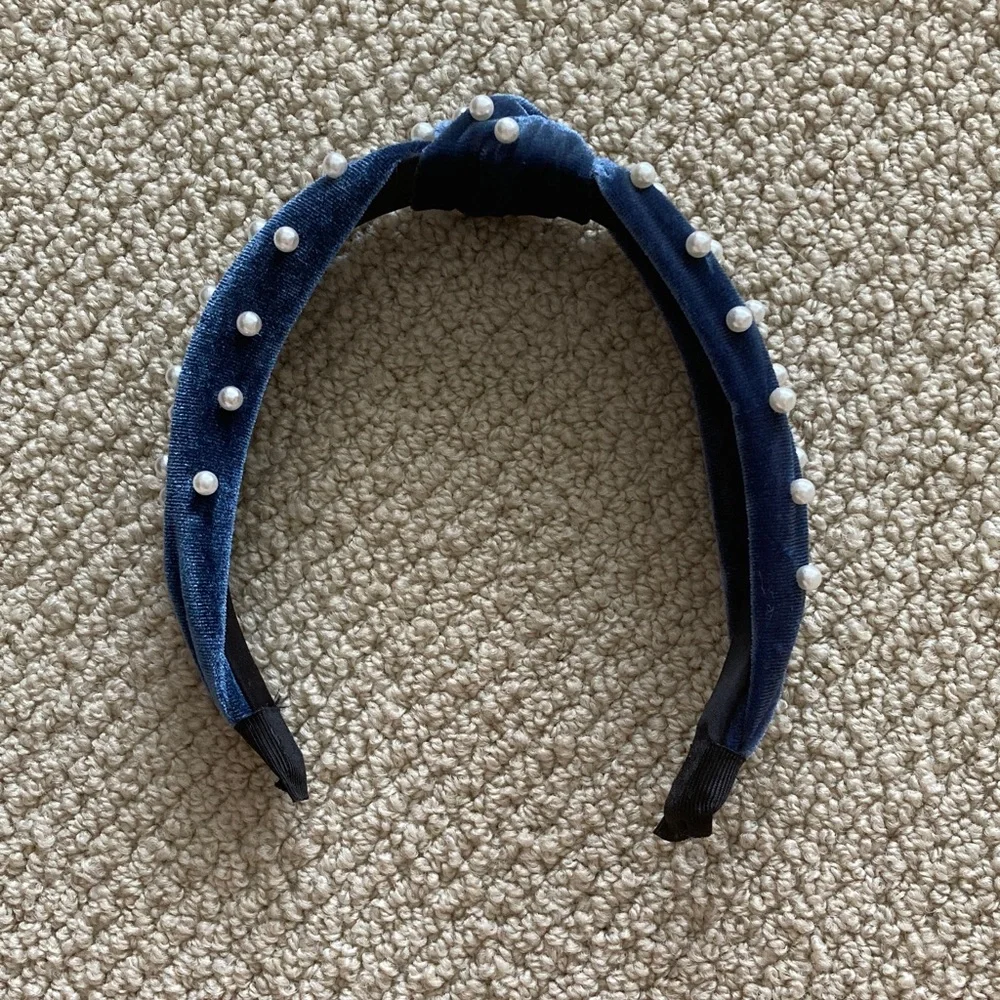 N/A outfit headband