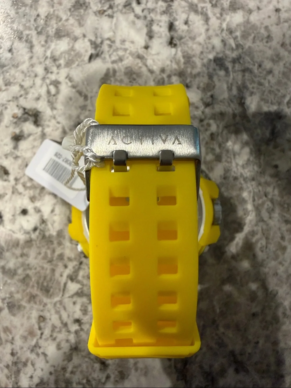 Activa x Invicta Digital Essentials 50 mm Yellow ACW8082-028