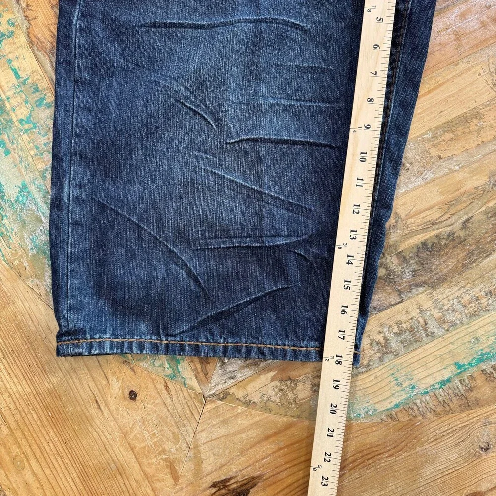 Vintage True Religion Baggy Denim Shorts size 38 Y2K Horseshoe pocket streetwear