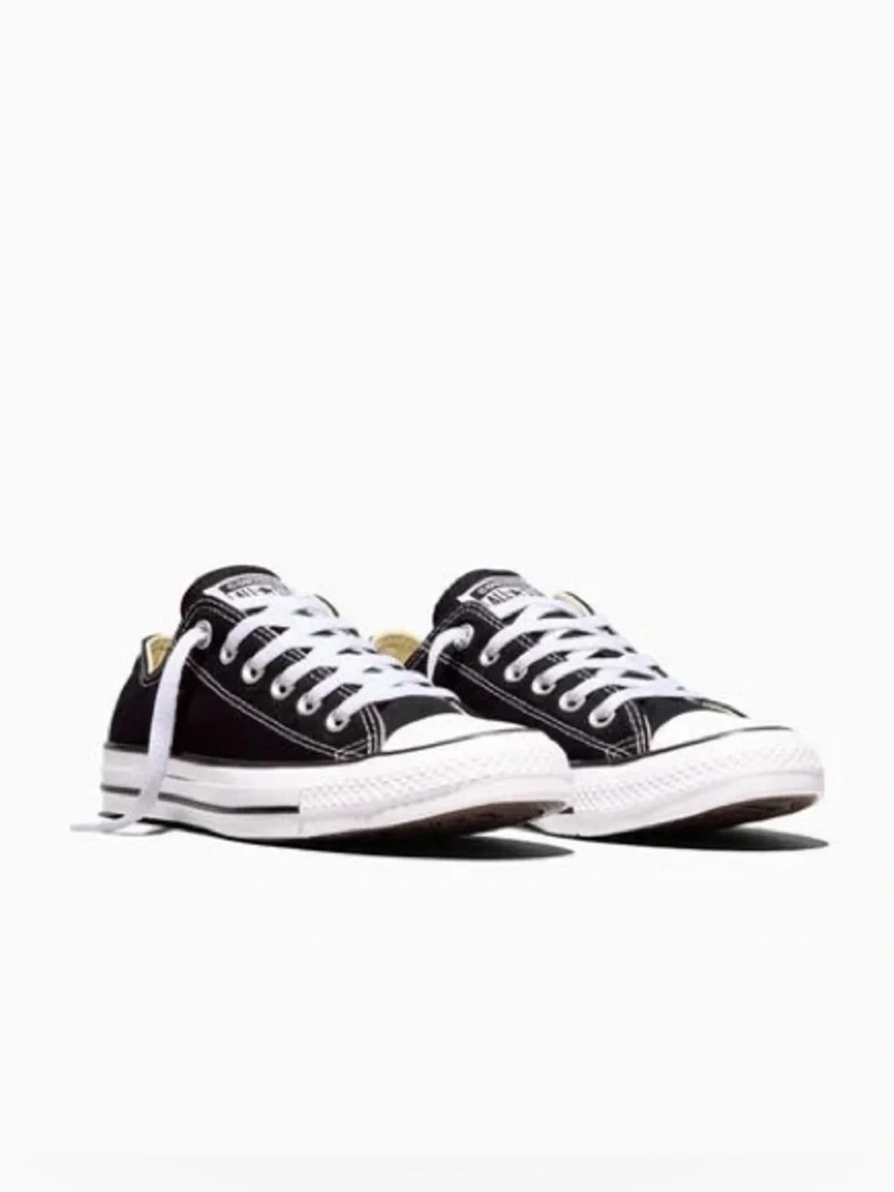 Converse canvas size toe