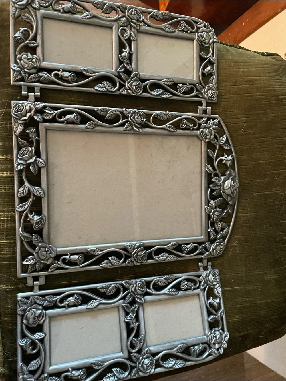 N/A elegant triple