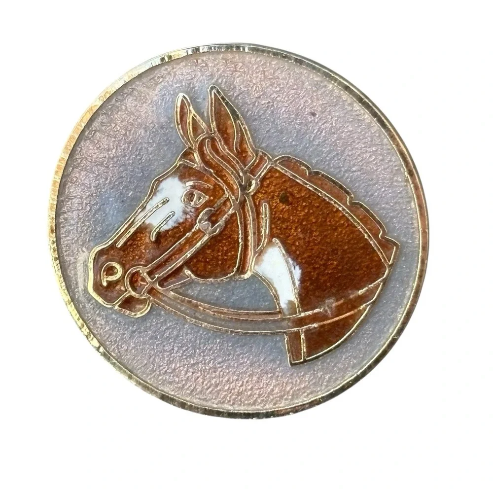 Horse Head Cufflinks Gold Tone Crackle‎ Enamel Round Figural Brown Horse Vintage
