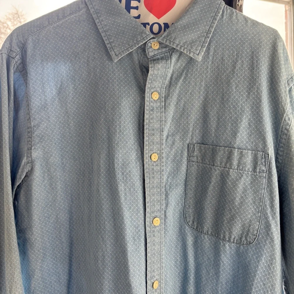 Banana Republic Size L Slim Fit Button Down