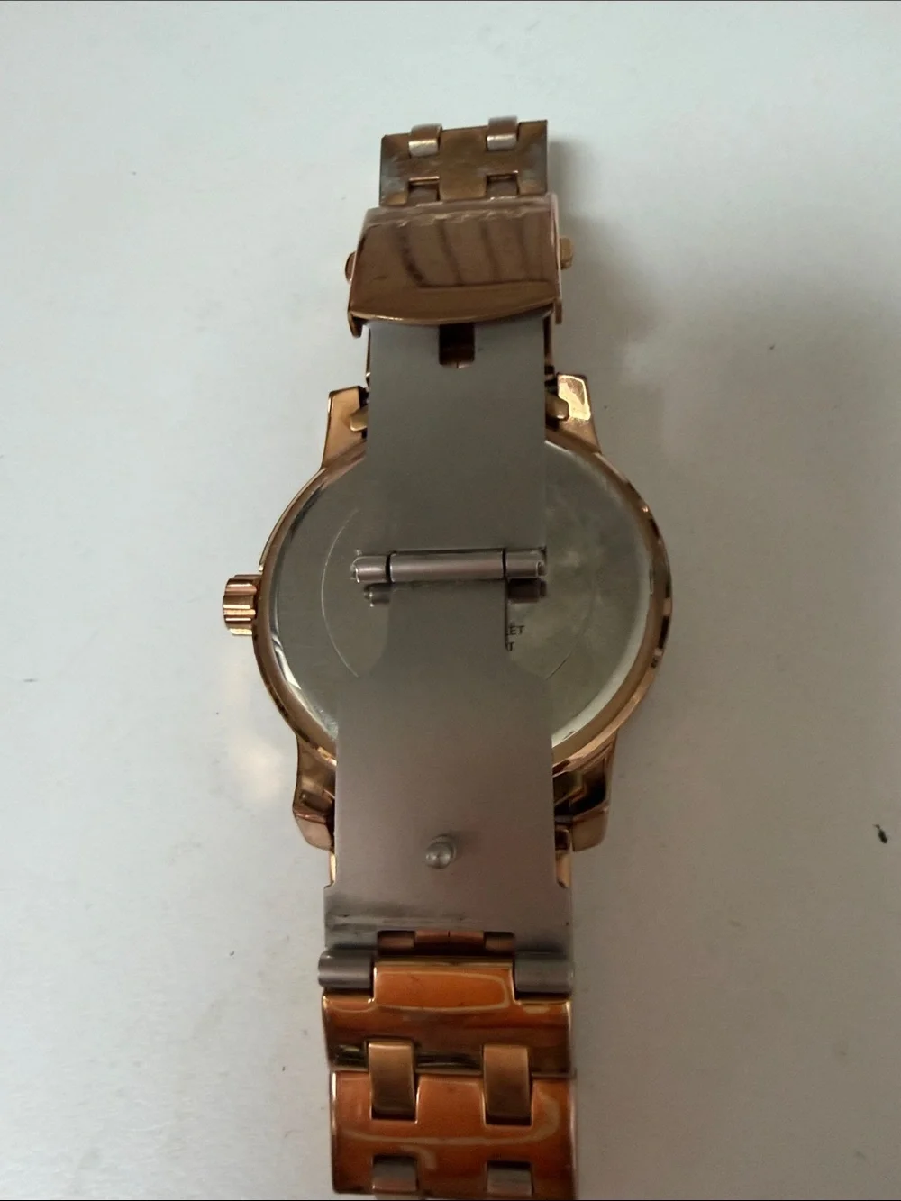 Guess stylish men’s