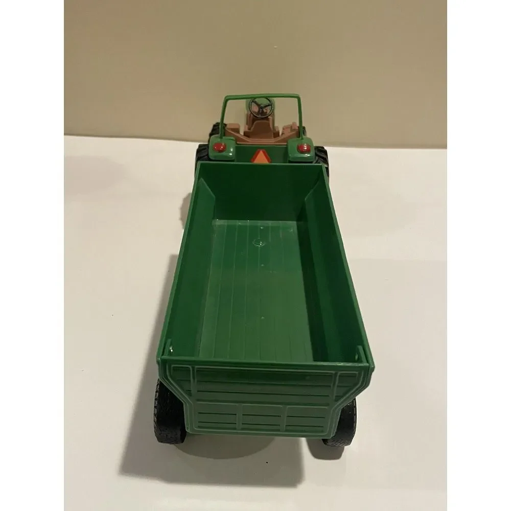 Ertl John Deere Tractor & Hay Wagon 1/32‎ Plastic Farm Horse Ranch