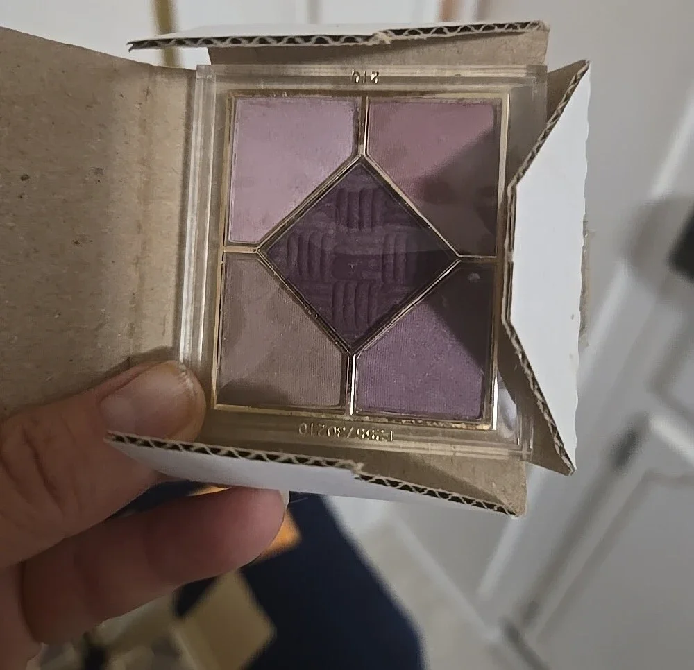 Dior creating red pink