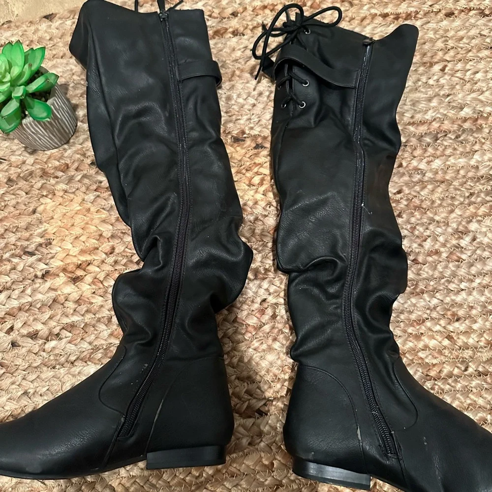 Dream Pairs up boot