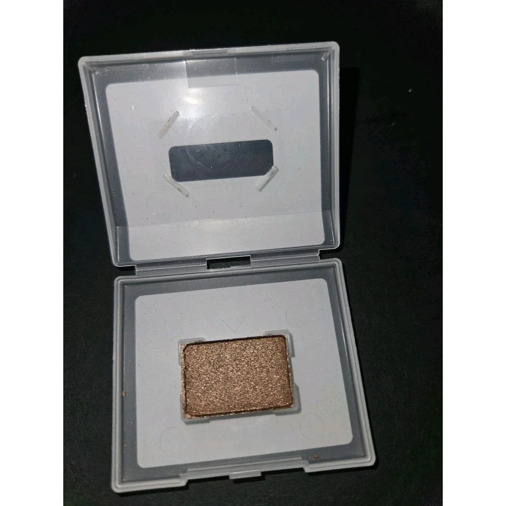 Mary Kay burnished chromafusion