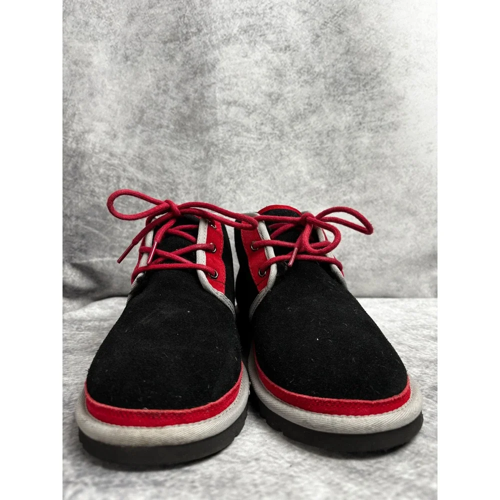 UGG Men's Neumel Black Red Gray Sherpa Lined Suede Chukka‎ Boots Size 8