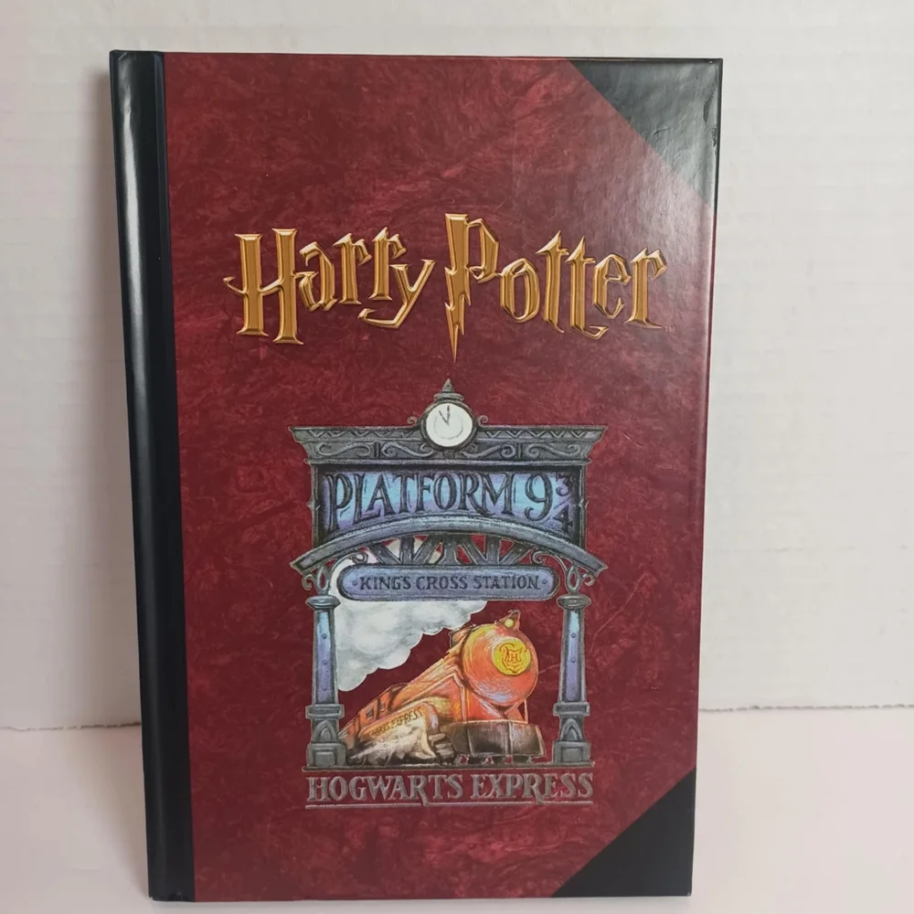 Harry Potter Hogwarts‎ Express Platform 9 3/4 Blank Journal/Notebook/Scholastic