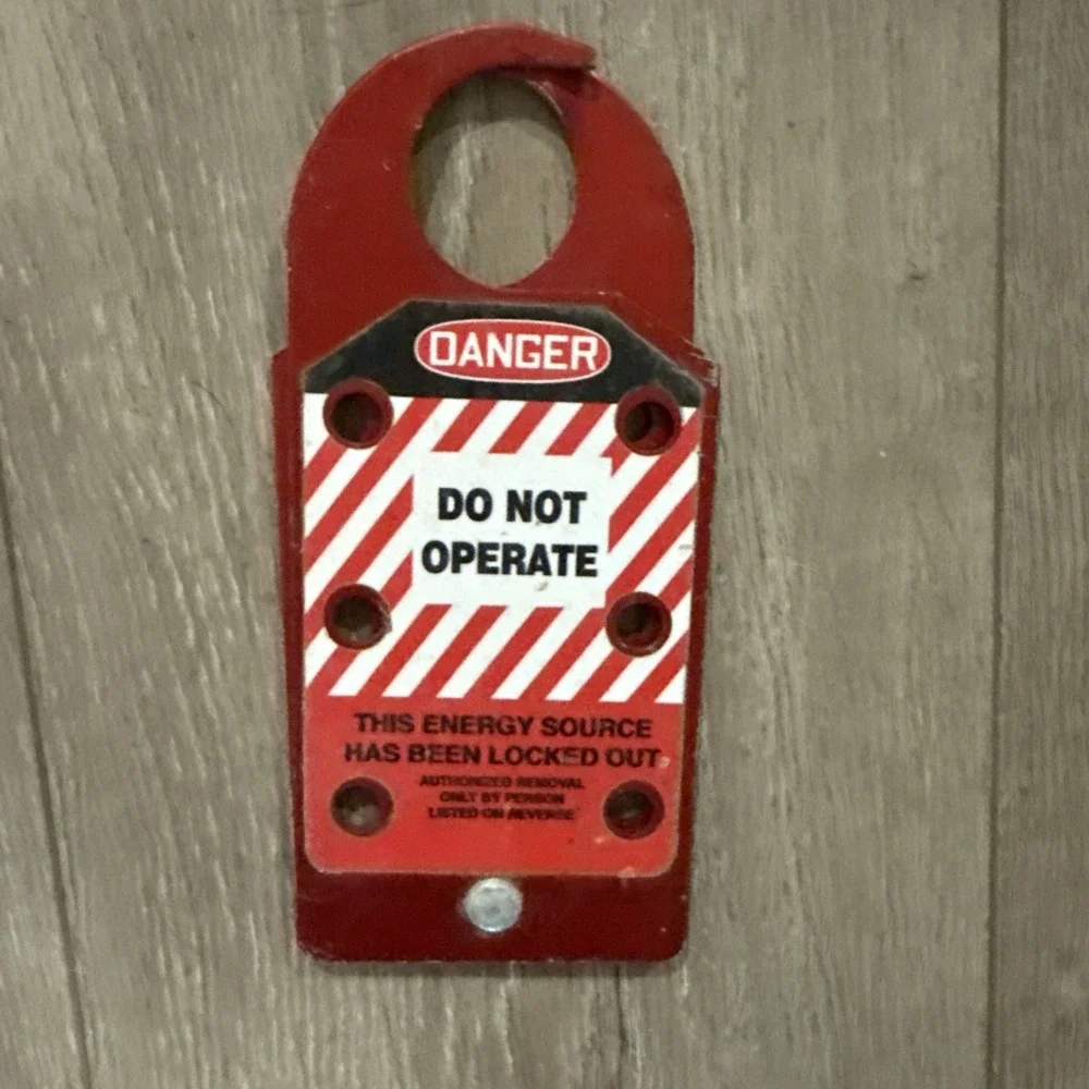 Lot of 2 Brady DANGER Do Not‎ Operate Lock/Tag Red