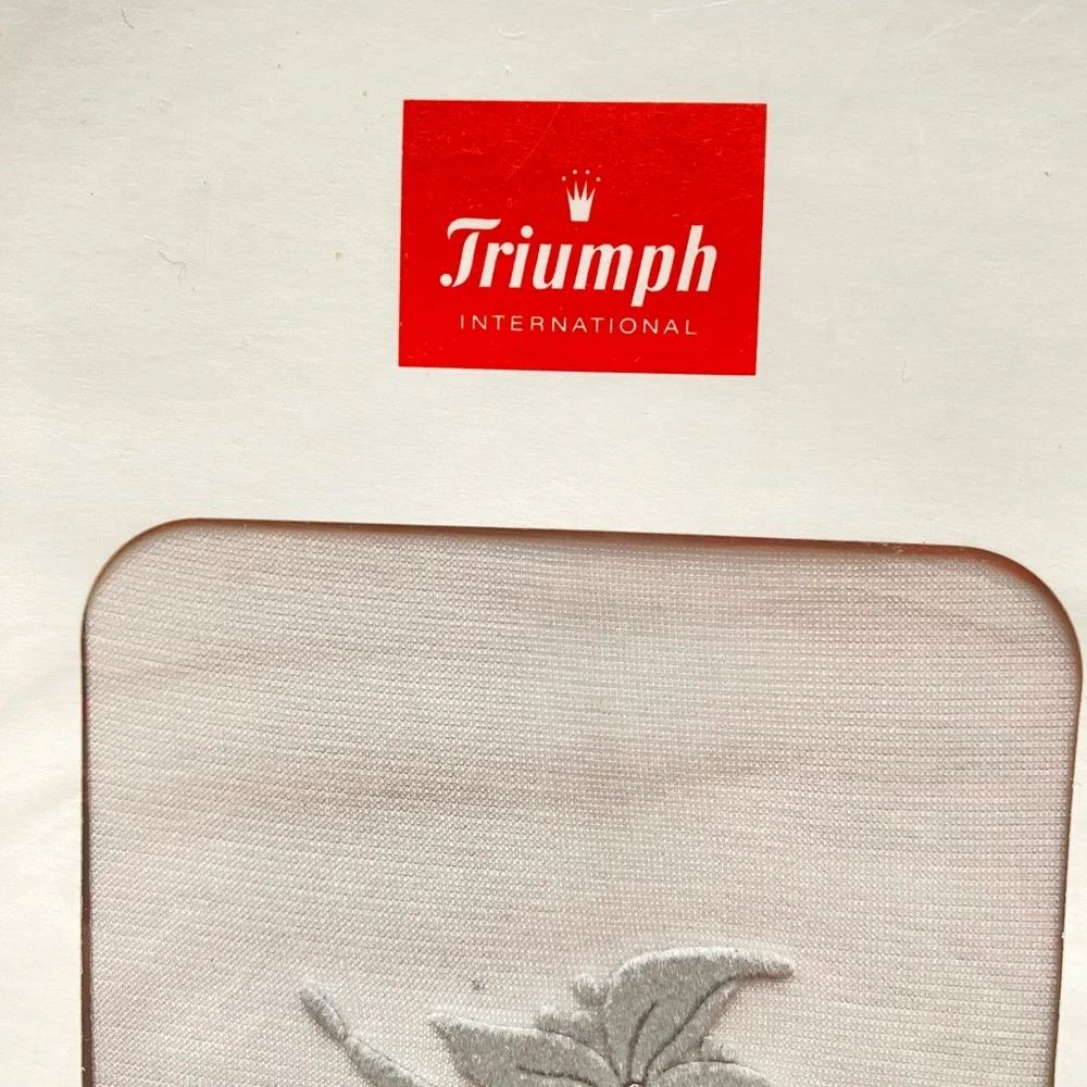 Triumph free size
