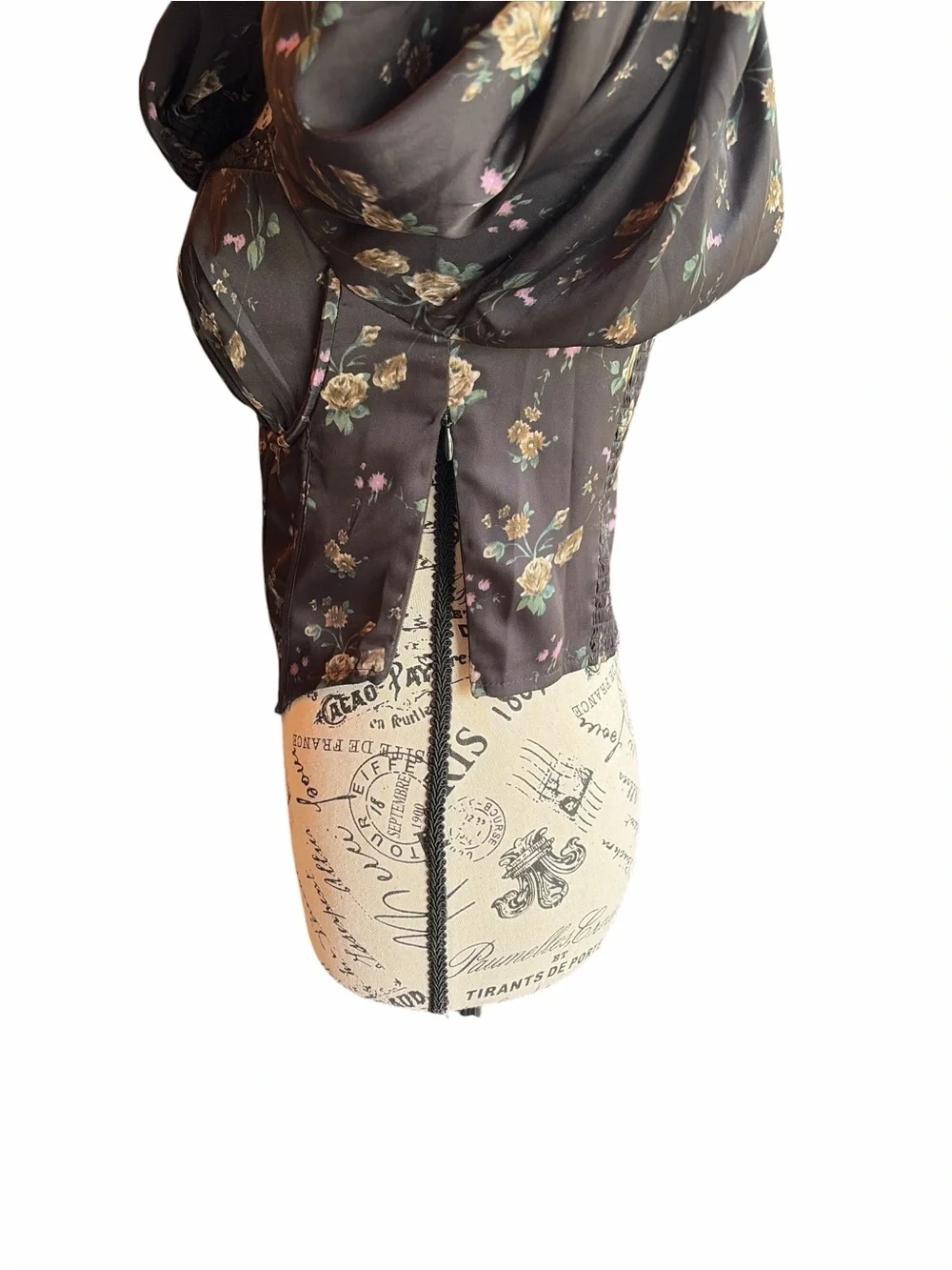 ASTR The Label Josephine Floral Corset Puff Sleeve Top Black Size Medium