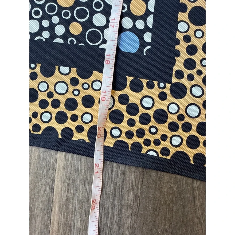 Aurora square silk