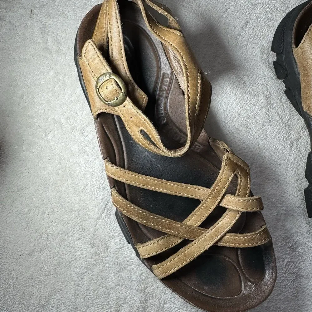 Keen women leather