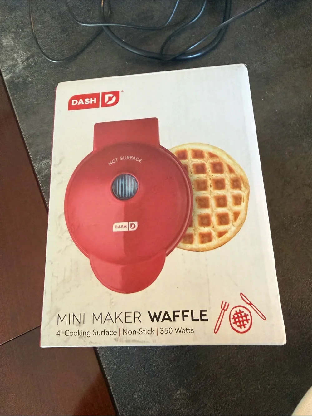 Dash red mini