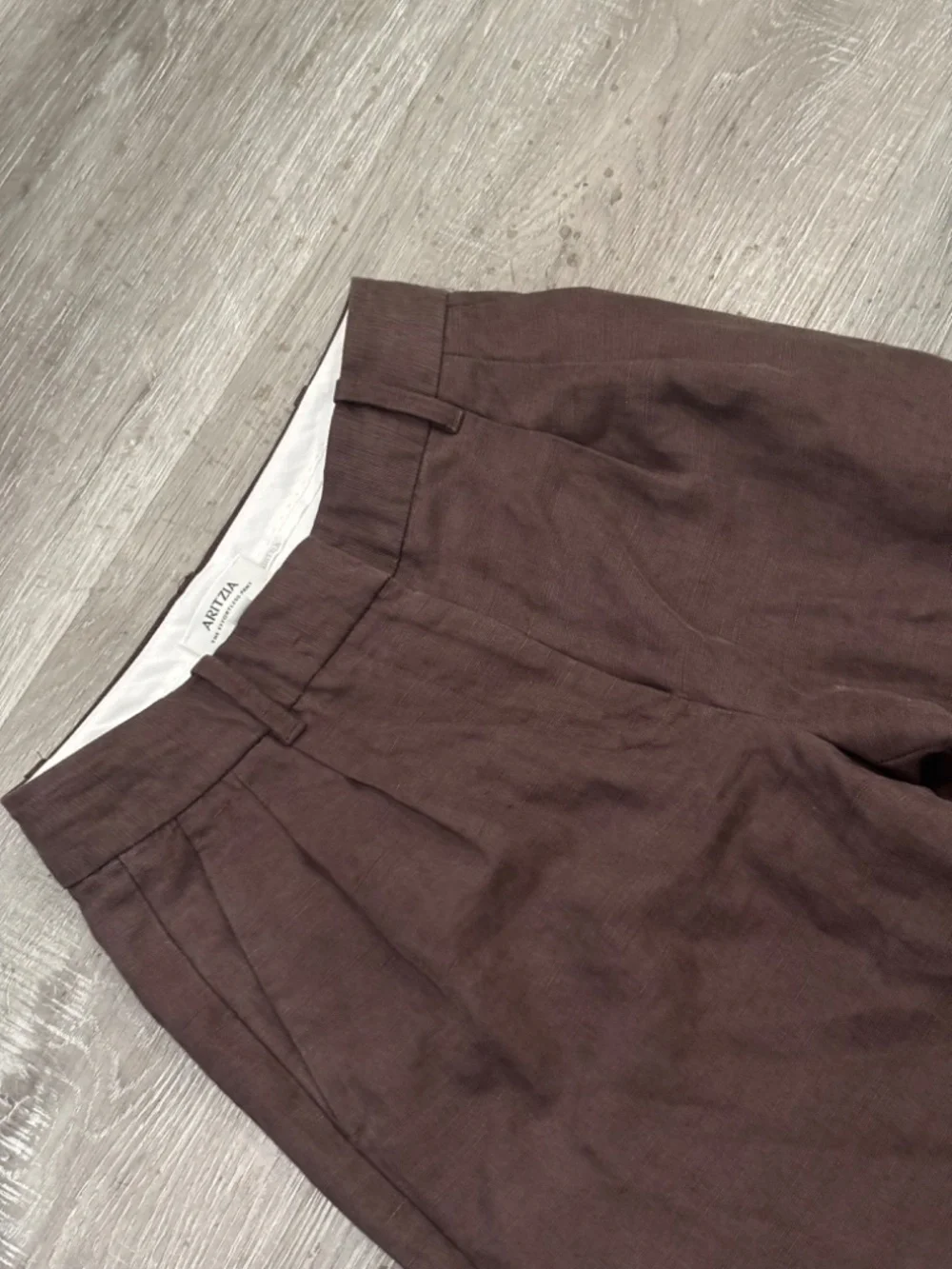 Aritzia sophisticated crafted iconic