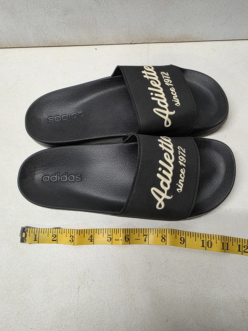 adidas classic women