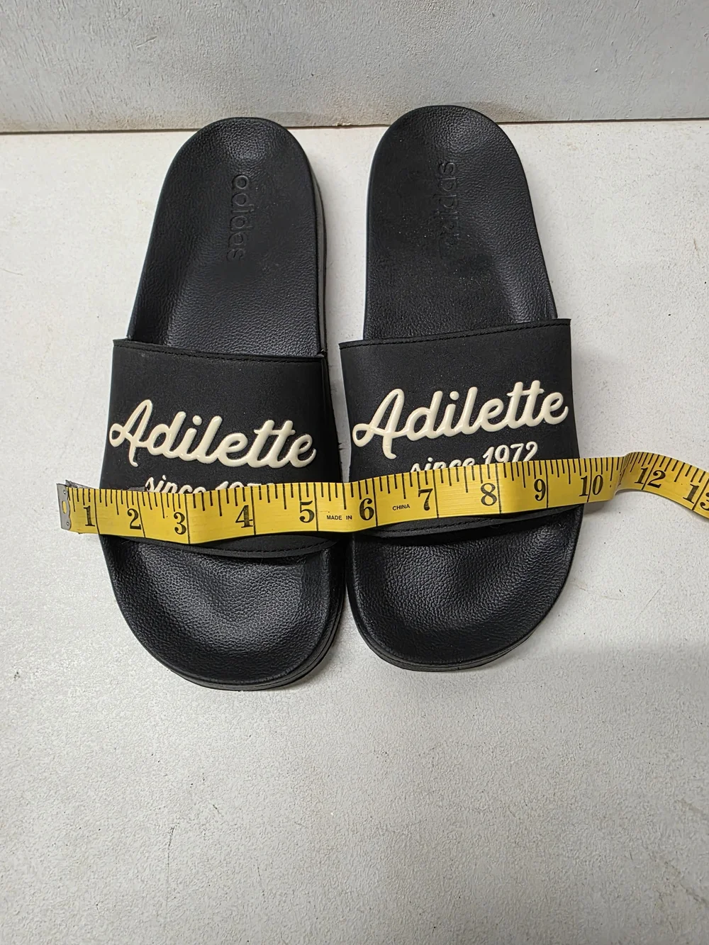 adidas classic women