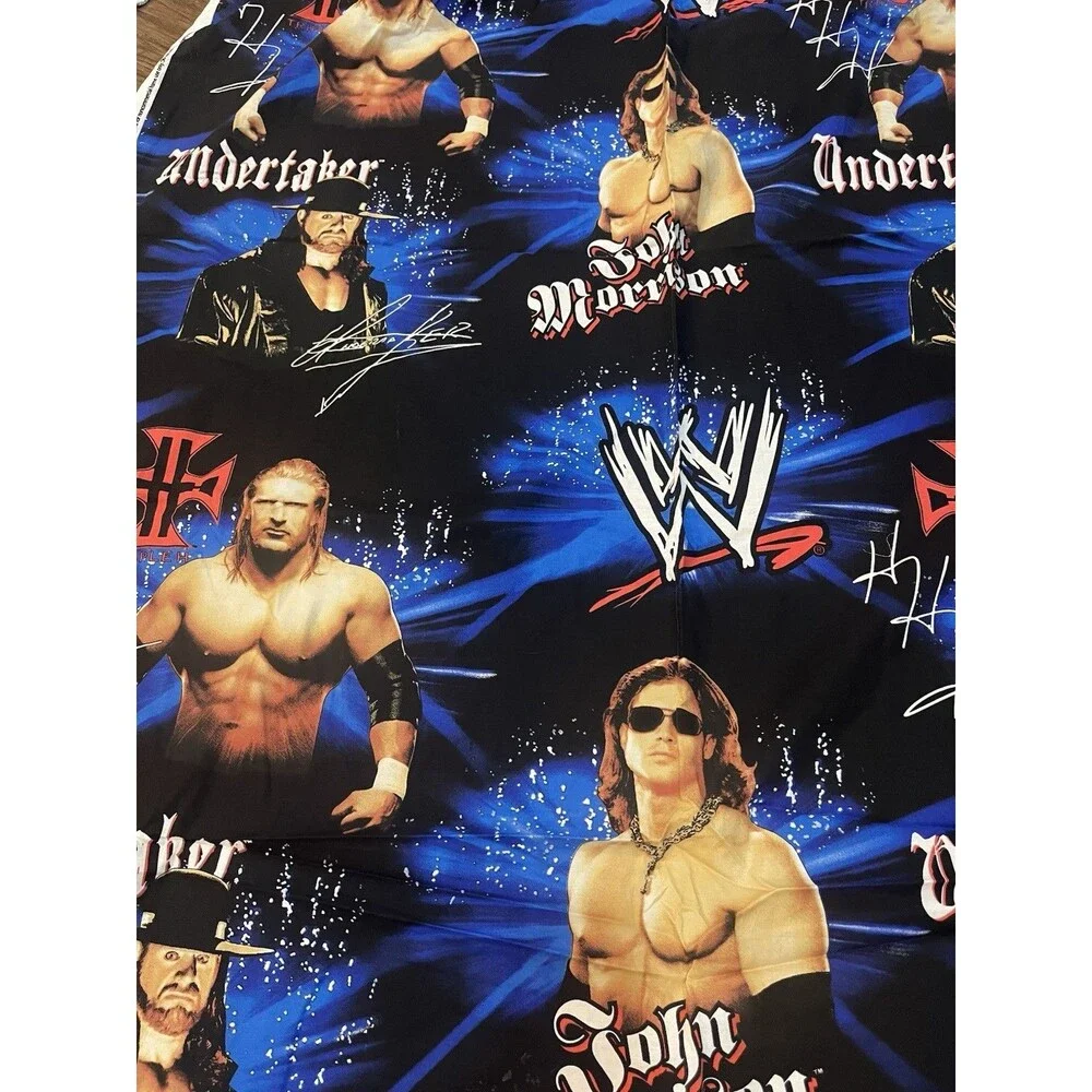 World Wrestling Entertainment 170 inches