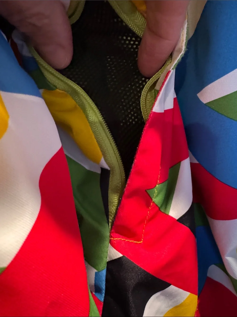 Wild Snow Multi-Color Geometric Ski Snowboard Jacket - Youth XL