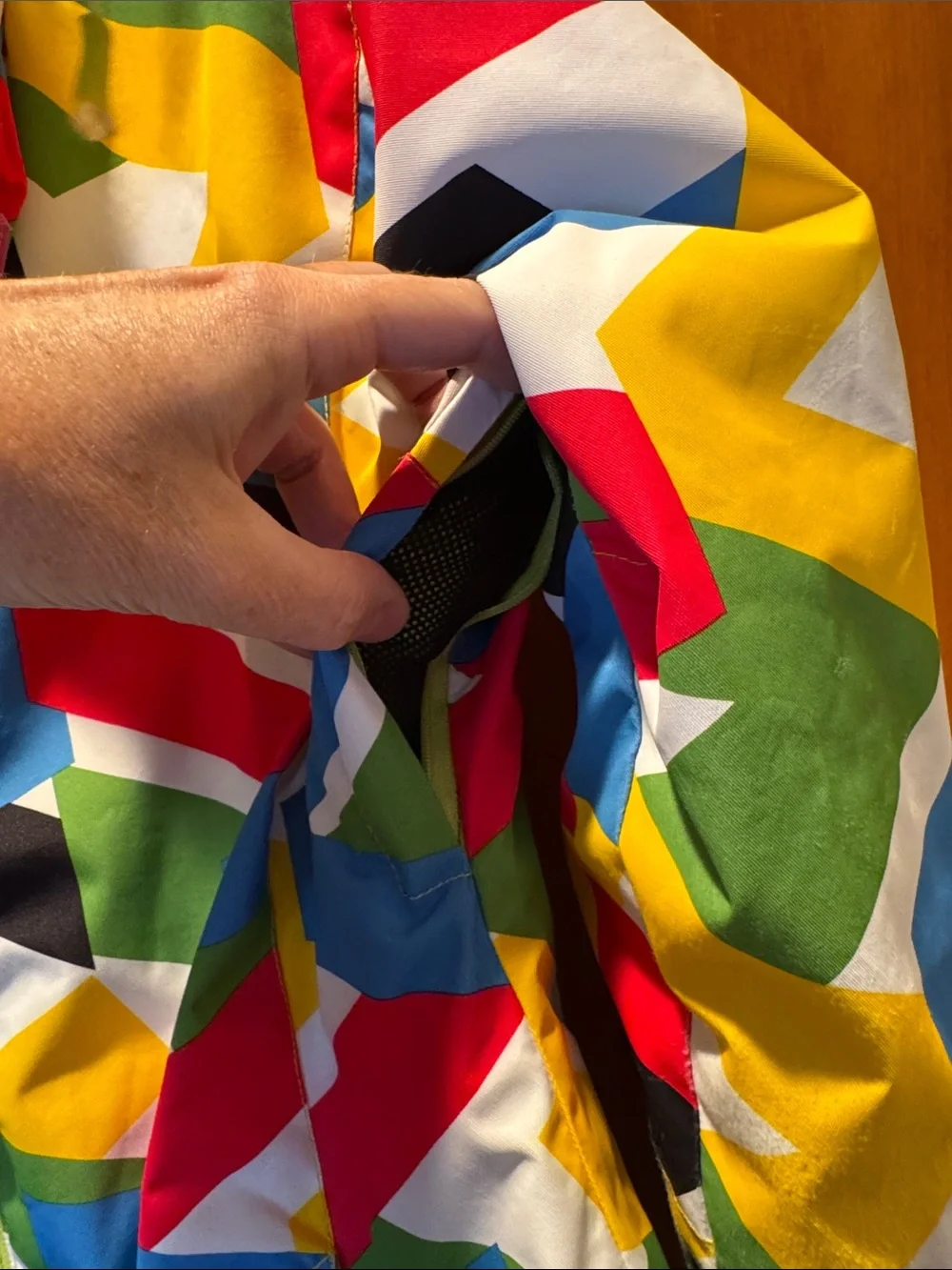 Wild Snow Multi-Color Geometric Ski Snowboard Jacket - Youth XL