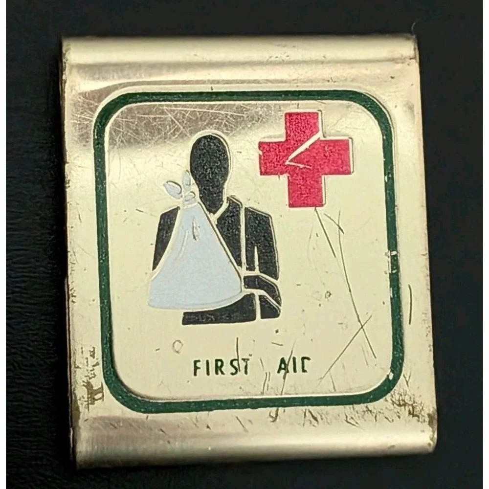 Vintage‎ Boy Scout Belt Loop First Aid Award Metal Medal