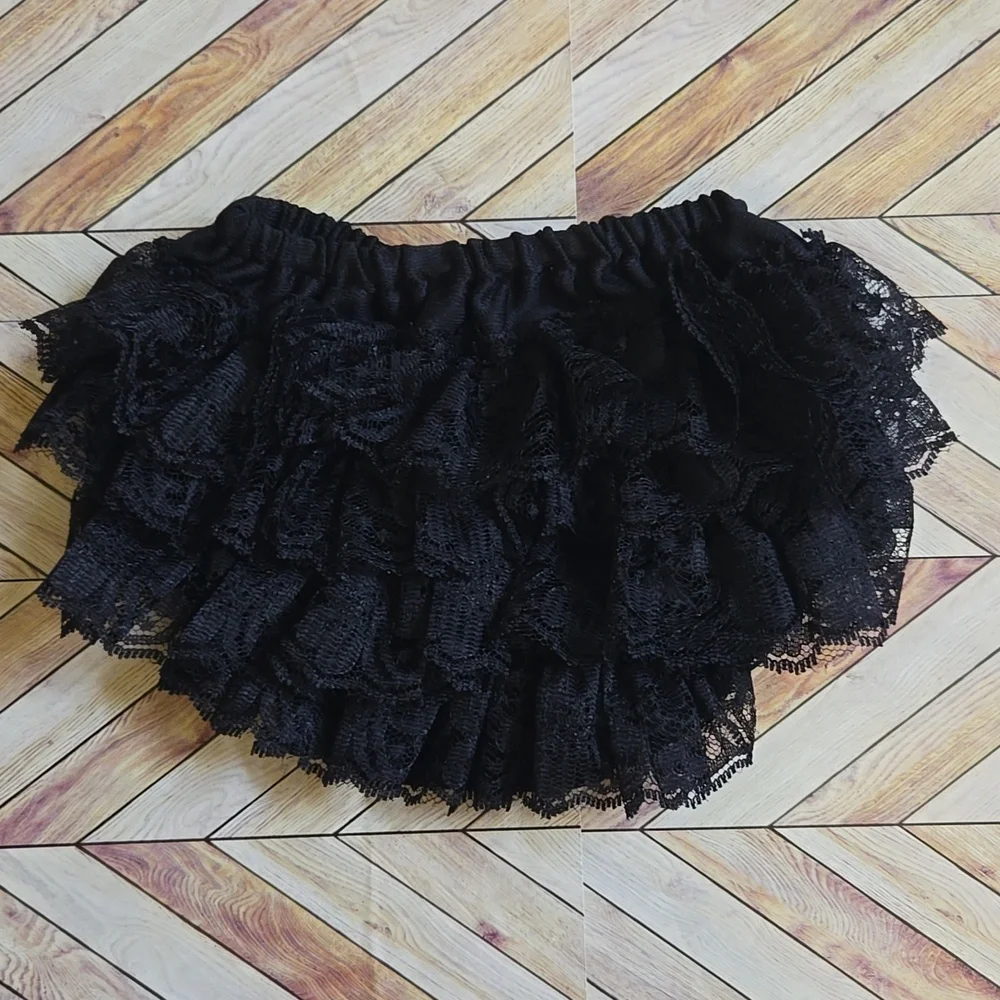 Vintage-Style Black Ruffle Lace Bloomer Baby Girl Frilly Diaper Cover Photo Prop