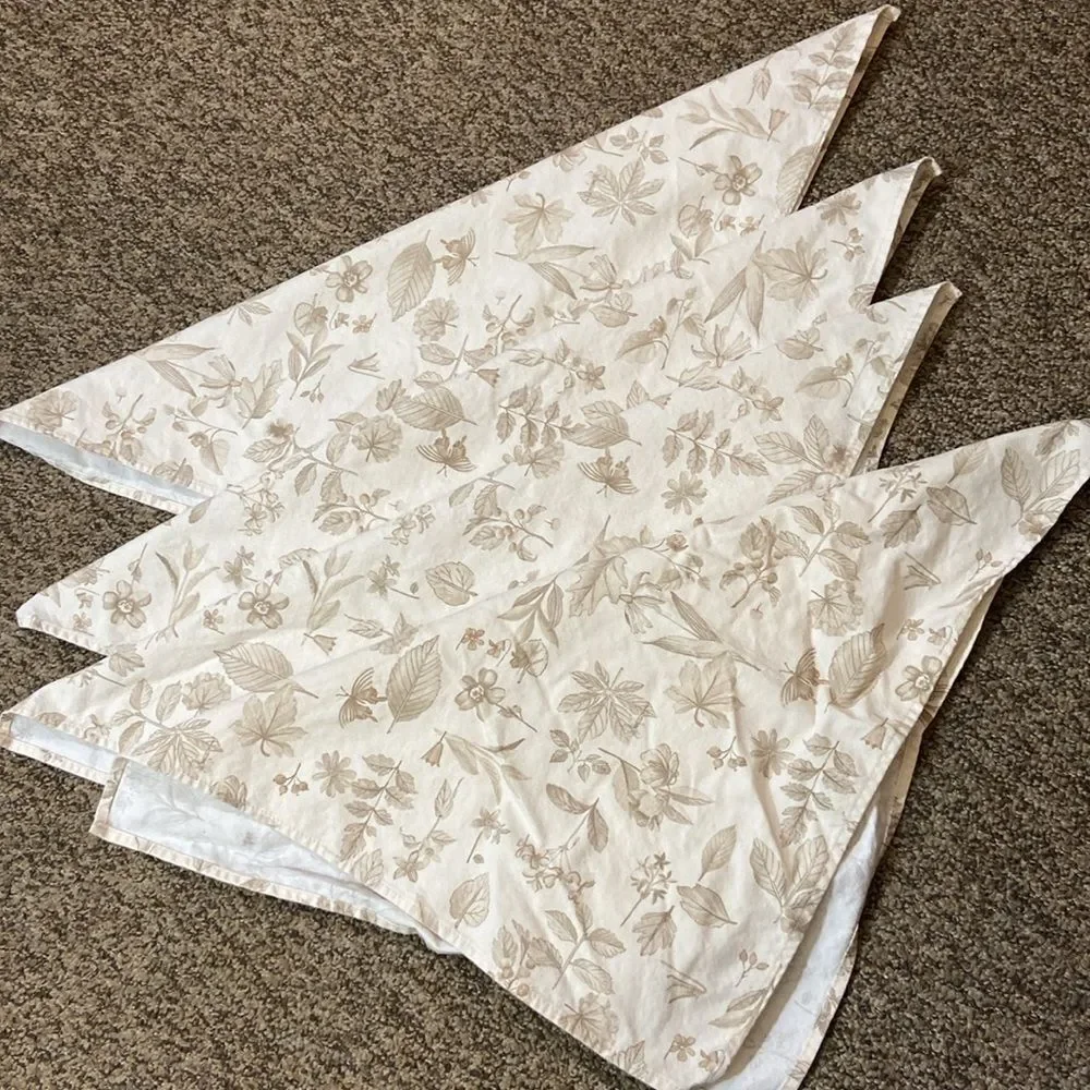 Vintage Of Tablecloth Cloth Set 4