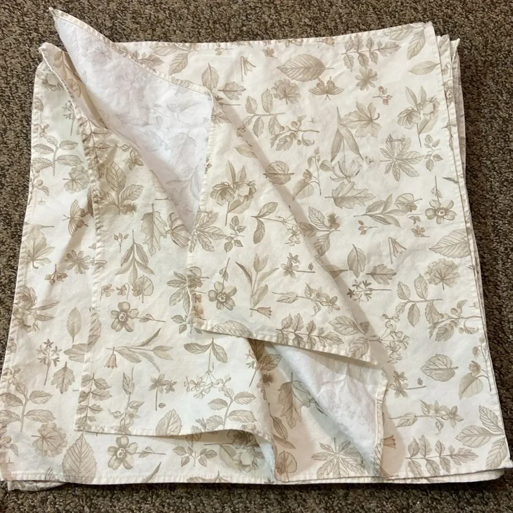 Vintage Of Tablecloth Cloth Set 4