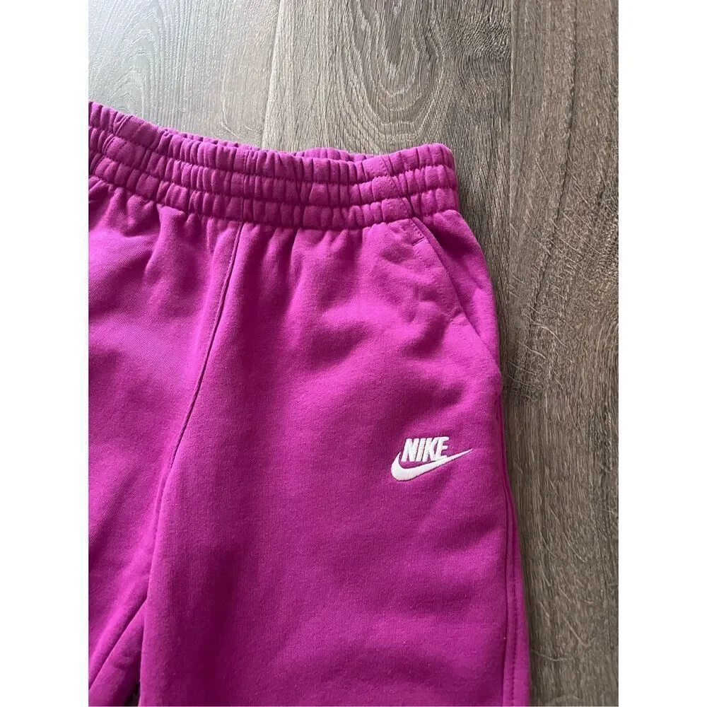 Nike new tag