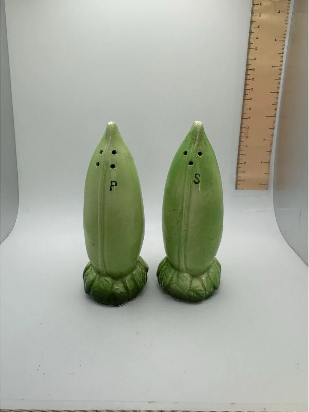 Vintage Pea Pod Salt And Pepper Shakers - Made In Japan With Cork