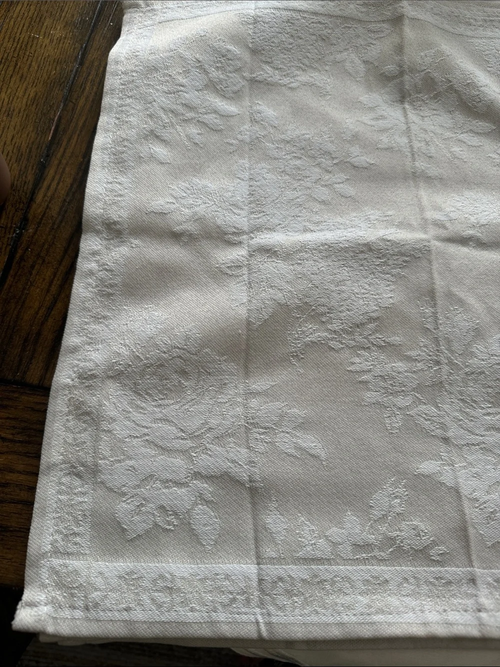 Biltmore tonal jacquard