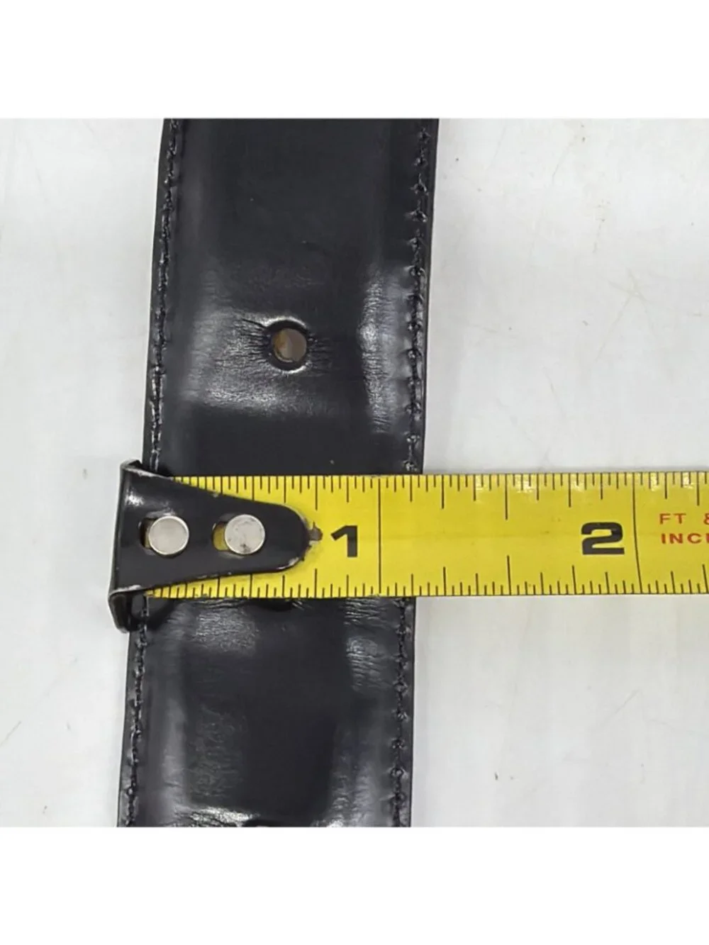 Cole Haan belt excellent