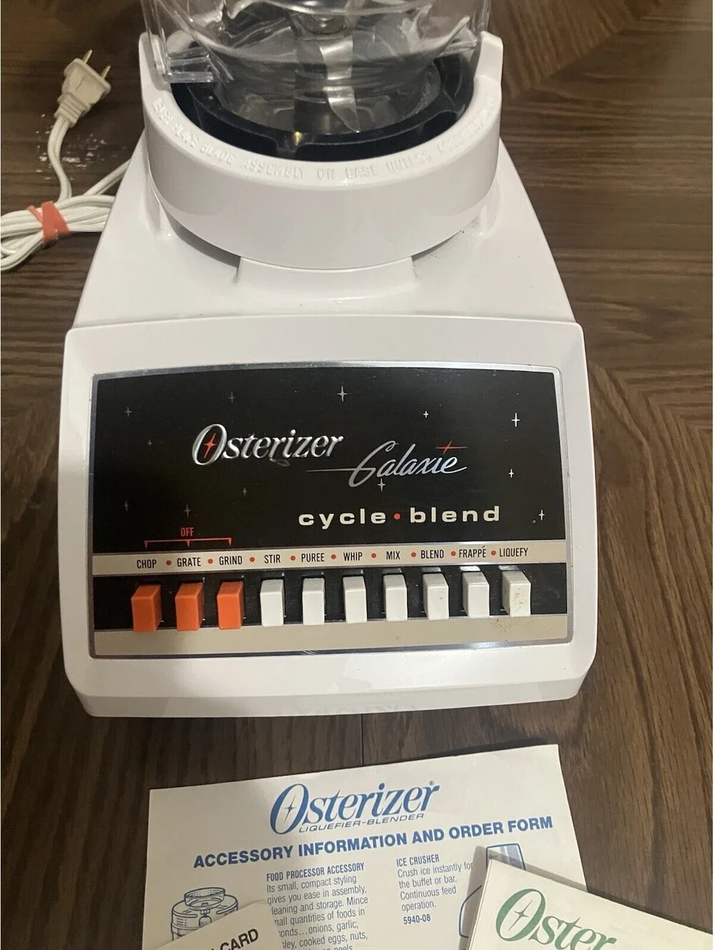 N/A vintage osterizer