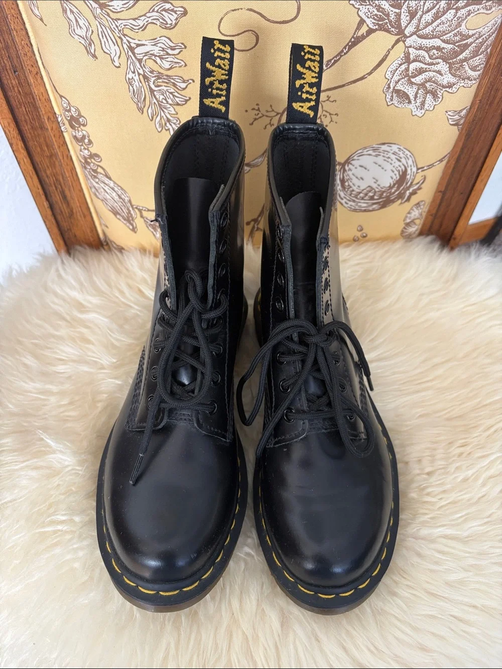 Dr. Martens like new