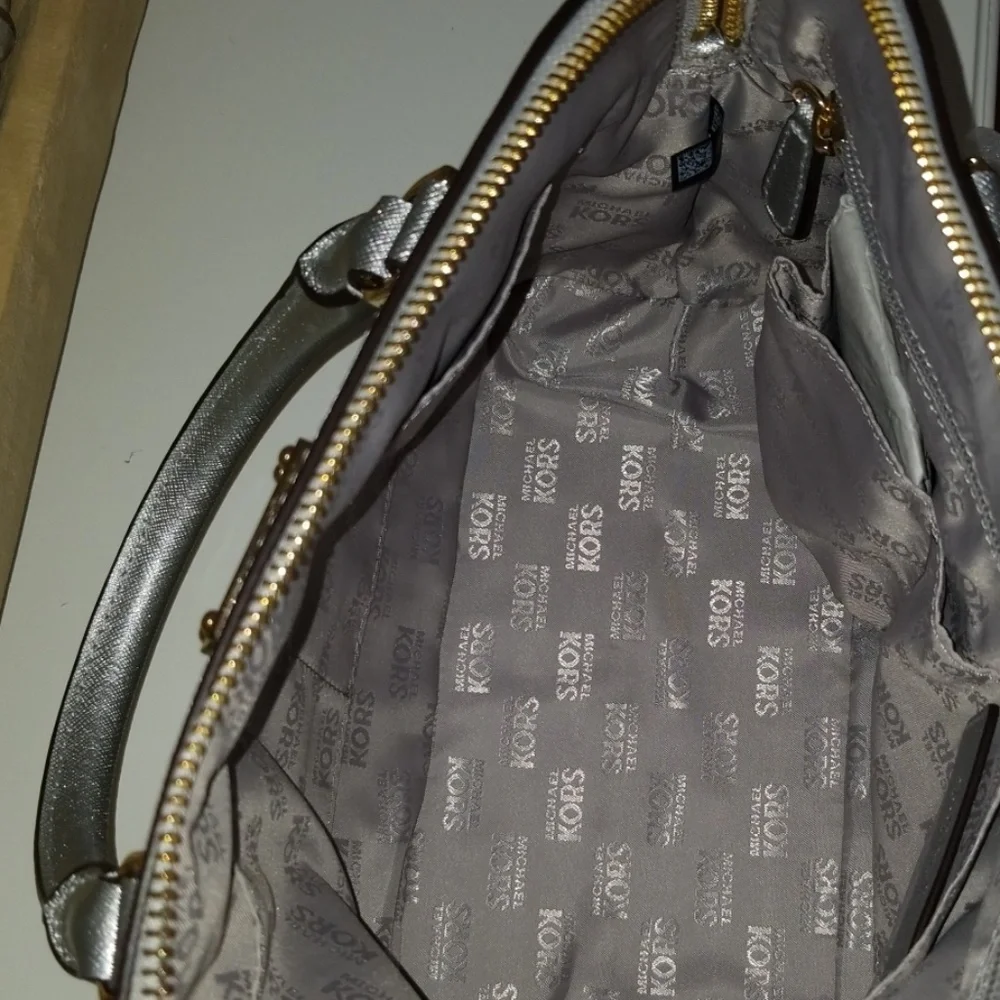 Michael Kors size info