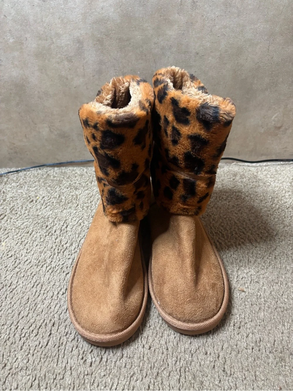 Women's Leopard Faux-Fur Cuff Mid-Calf Boots - Tan