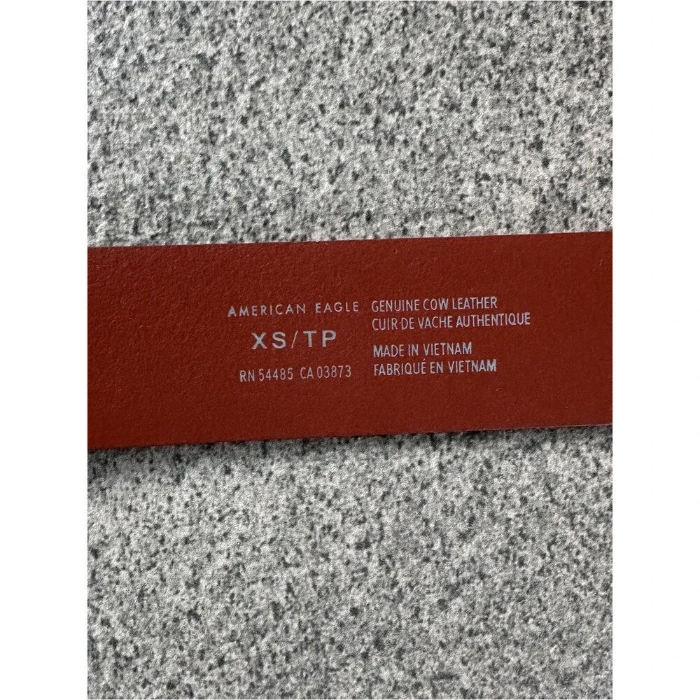 NWT American Eagle AE Cow Leather Belt in Cognac w/ Brass Buckle 34