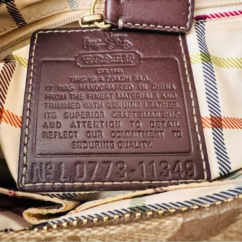 Coach stylish tote